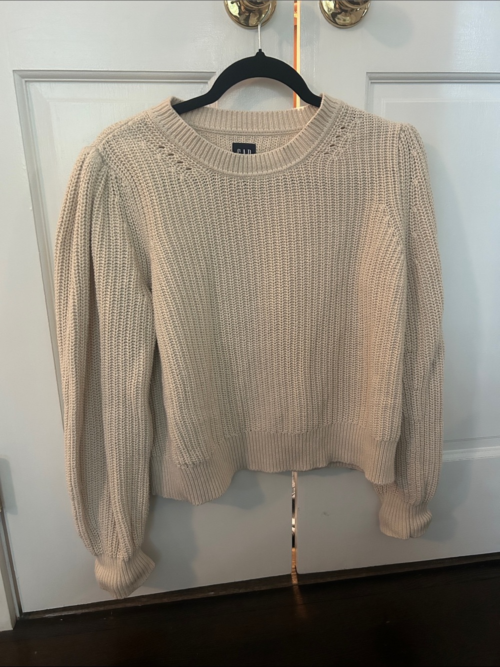 GAP Women's Cream Cable-Texture Crewneck Sweater